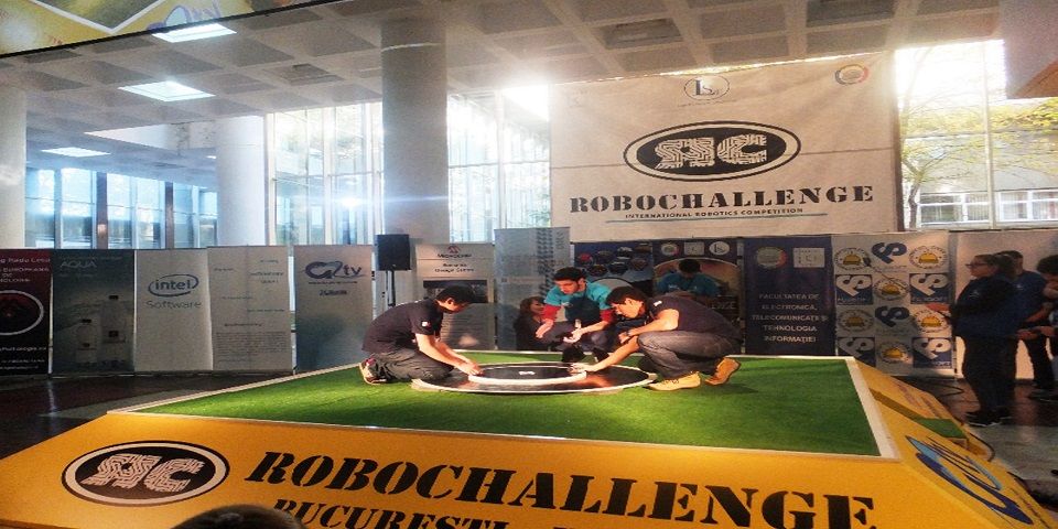 Estudiantes mexicanos ganan concurso de robótica de Rumania