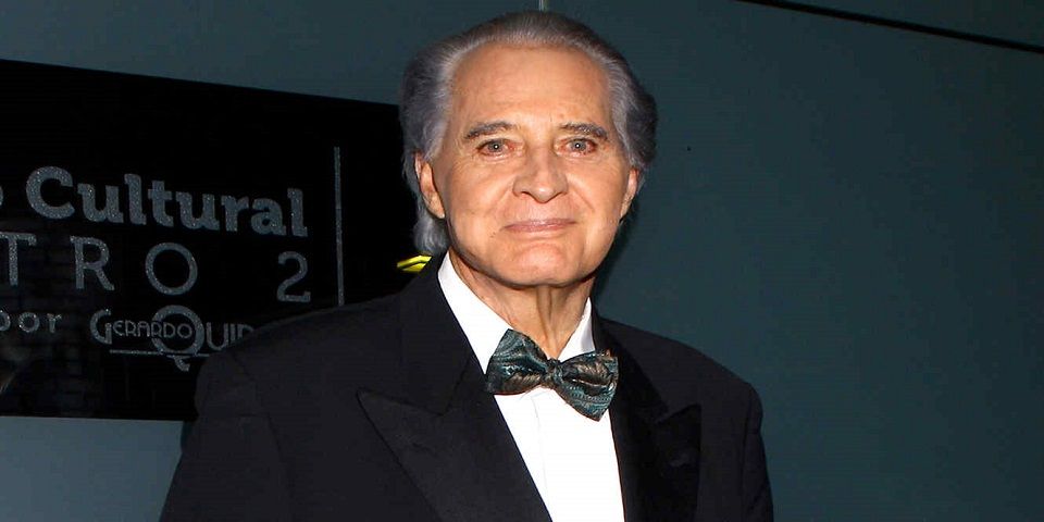 Por infección renal, Rogelio Guerra vuelve al hospital