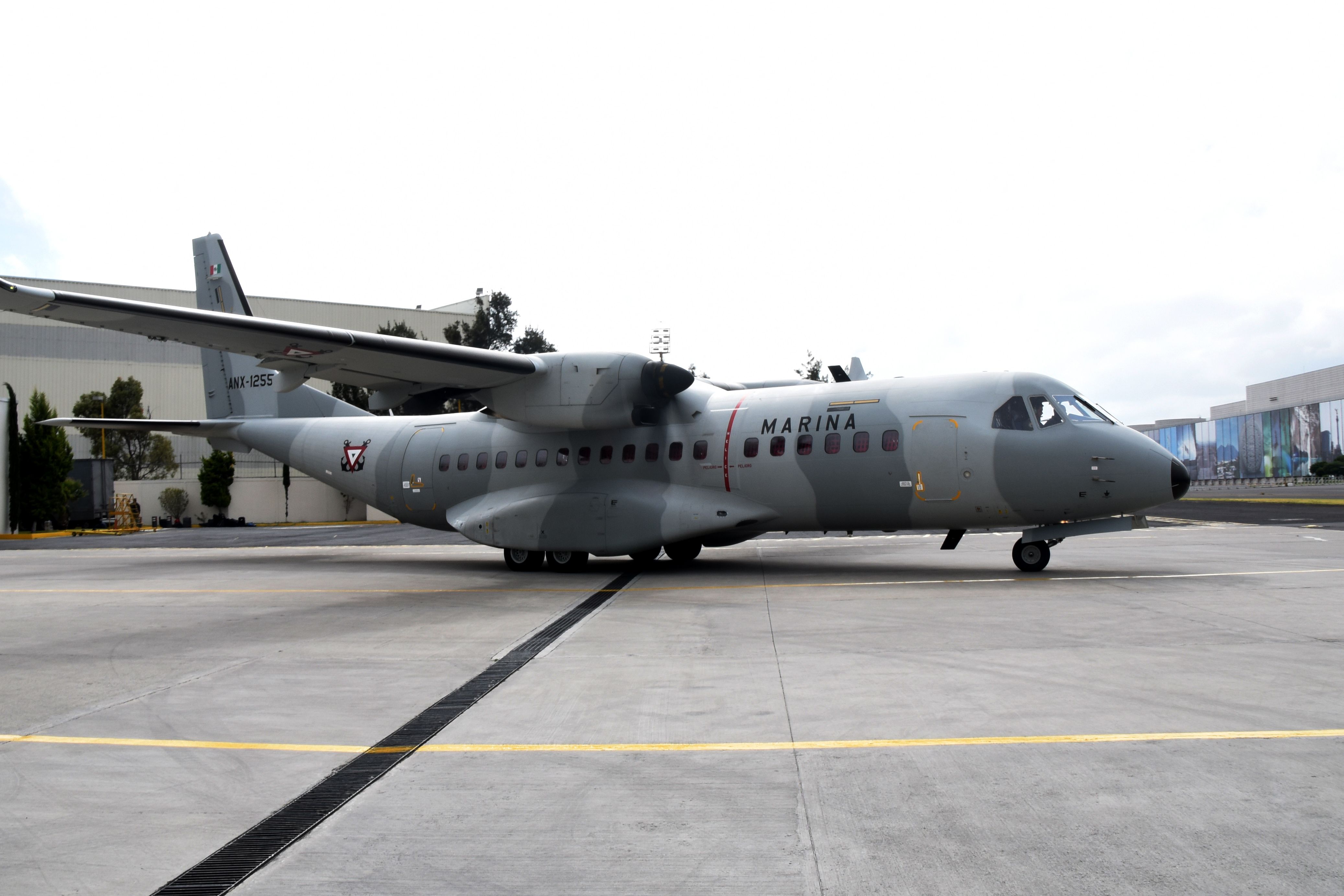 Avión de SEMAR inicia gira por Latinoamérica