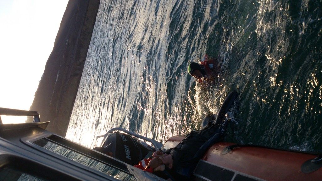 Marina de México rescata a tres estadounidenses en Ensenada - SEMAR_FOTO_-6-1024x576