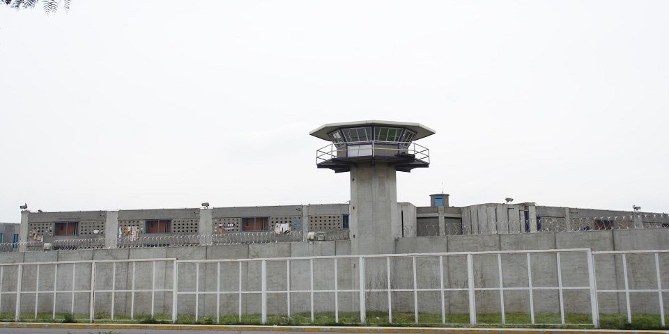 Hija de 'El Ojos' obtiene libertad condicional - Santa-Martha-Acatitla