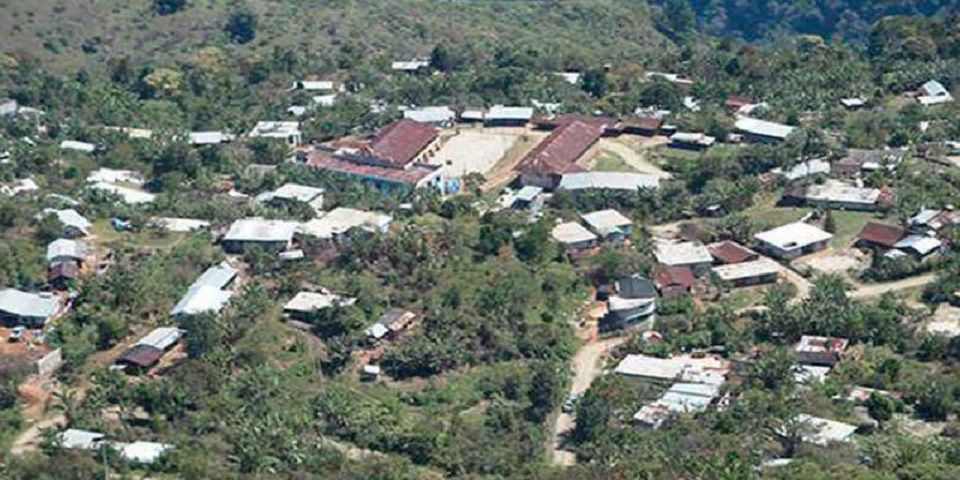 Muere en accidente presidente municipal de Sochiapam