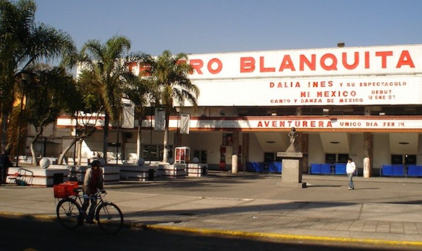 Cierran el Teatro Blanquita Cierran el Teatro Blanquita