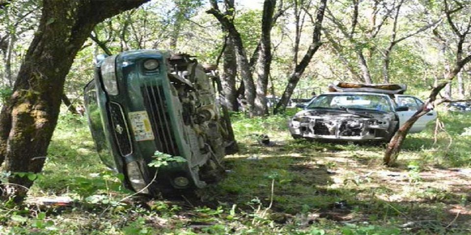 Policías detectan banda de robacoches en reserva ecológica de Morelos