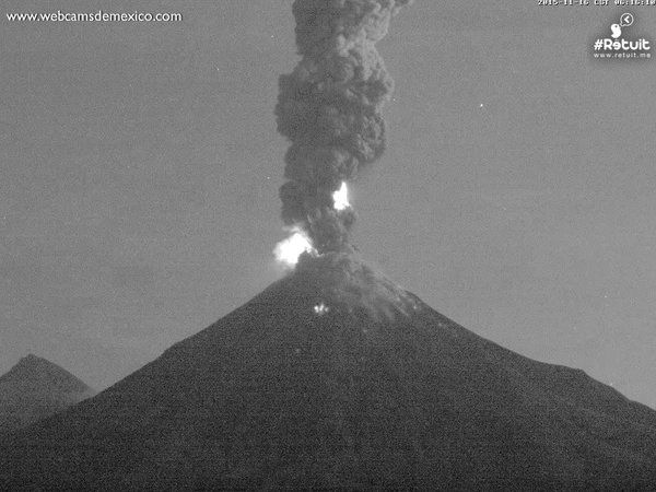 Video: espectacular explosión del Volcán de Colima