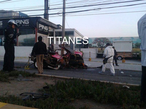 Accidente en Periférico deja cuatro muertos - accidente-periferico-taxi-1