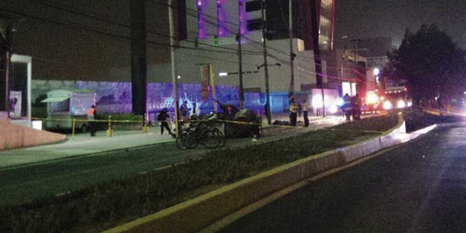 Accidente en Periférico deja cuatro muertos Accidente en Periférico deja cuatro muertos