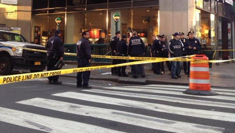 Ataque deja un muerto y dos heridos en Nueva York - ataque