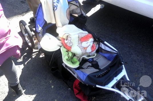 Muere bebé al caer a alcantarilla - bebe-coladera-2