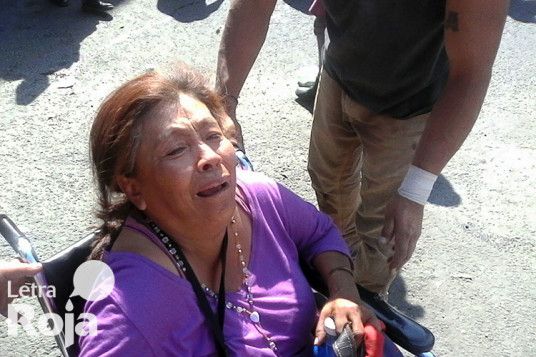 Muere bebé al caer a alcantarilla - bebe-coladera-7