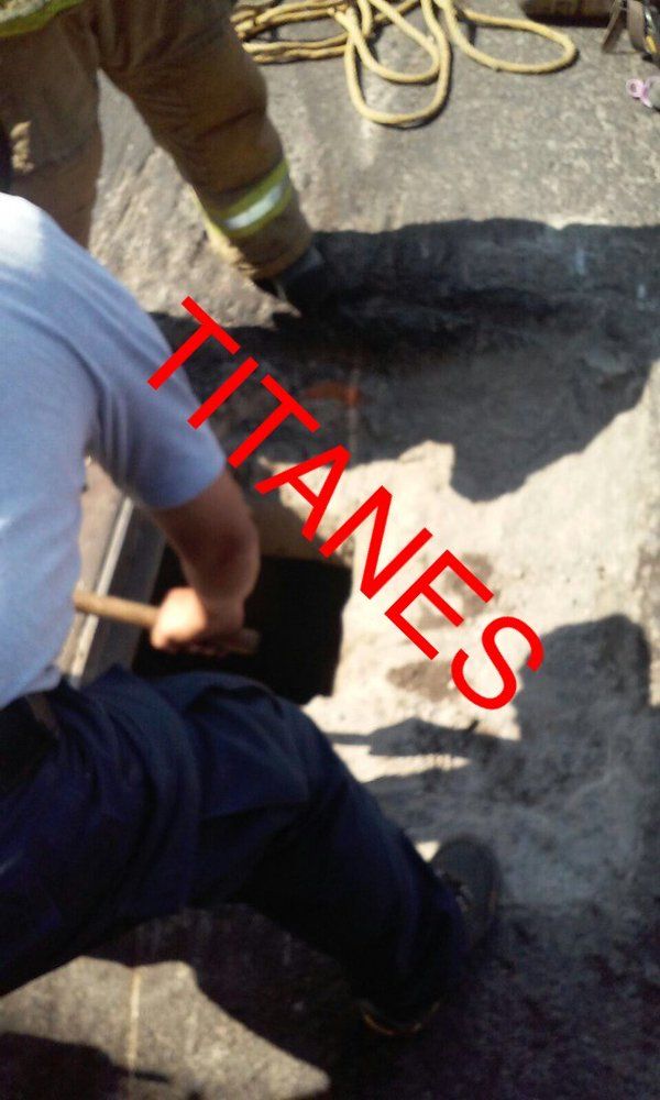 Muere bebé al caer a alcantarilla - bebe-coladera-9