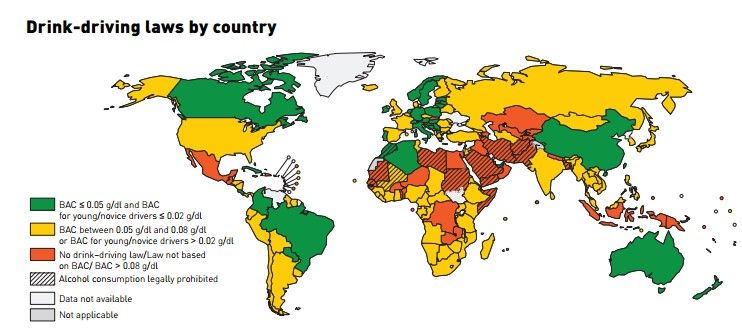 Los países con mejores leyes en defensa del peatón - bebidas-accidentes-viales