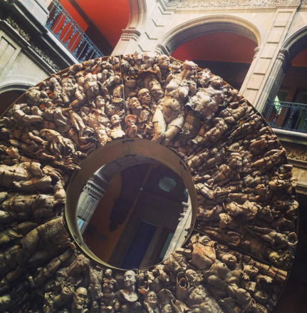 Javier Marín entre cuerpos - corpus5