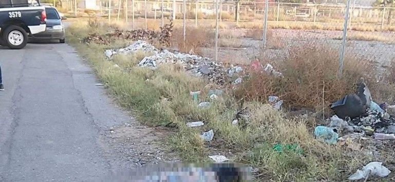 Abandonan a un encobijado en Torreón