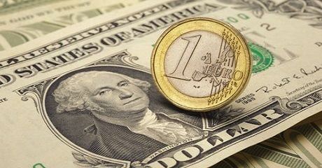 Dólar y euro podrían alcanzar la paridad en diciembre