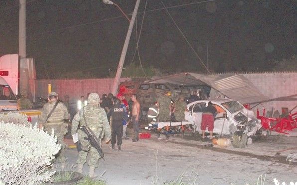 Accidente de vehículo militar deja cuatro civiles muertos en Tamaulipas Accidente de vehículo militar deja cuatro civiles muertos en Tamaulipas