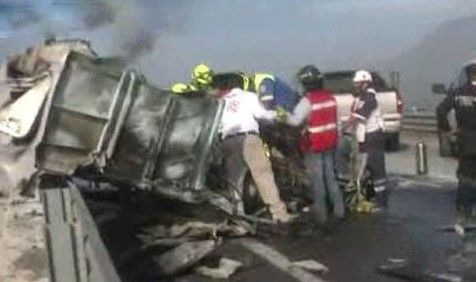 Tráiler choca con pipa en Nuevo León, hay un muerto