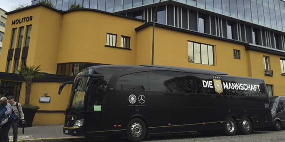 Evacuan a selección alemana de hotel en París