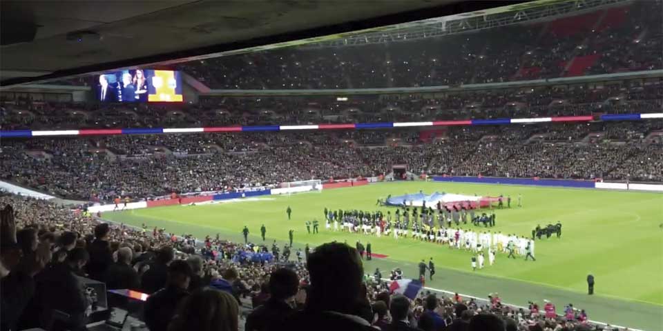 Wembley canta La Marsellesa antes del Inglaterra vs Francia