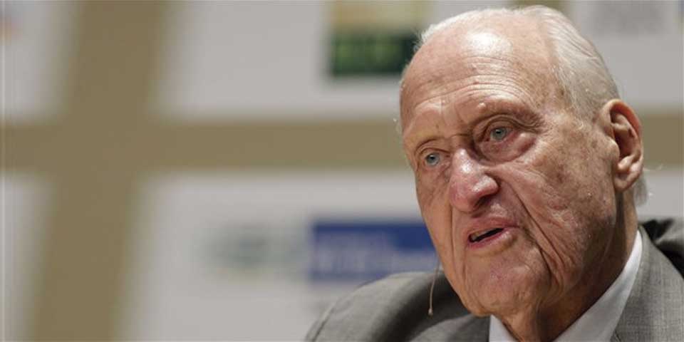 Hospital da de alta a expresidente de la FIFA