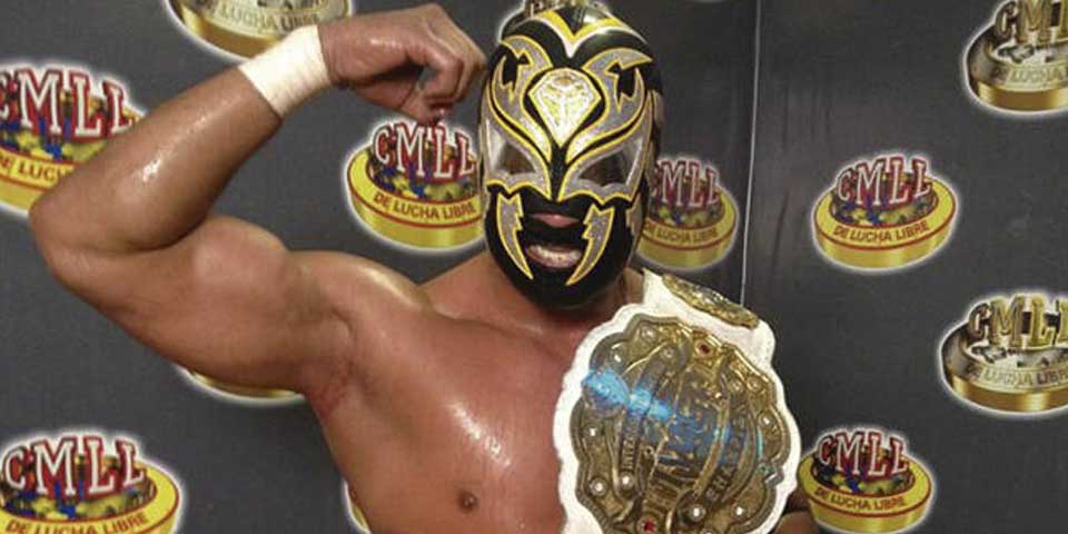 Anuncian llegada de La Sombra a la WWE Anuncian llegada de La Sombra a la WWE