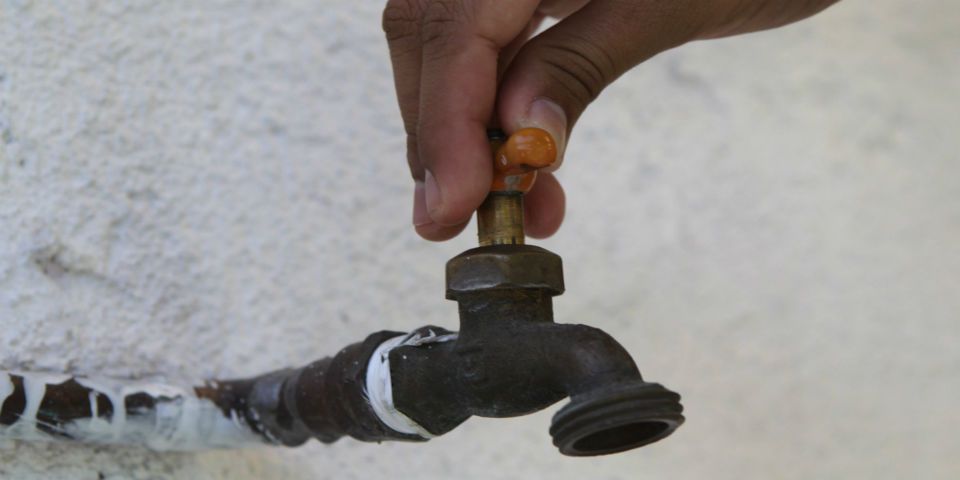 Cinco colonias del D.F. sin agua por robo de equipo al Sacmex