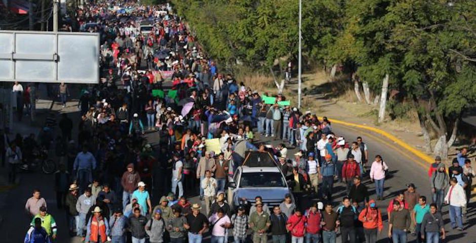 Maestros llegan a Ciudad Administrativa