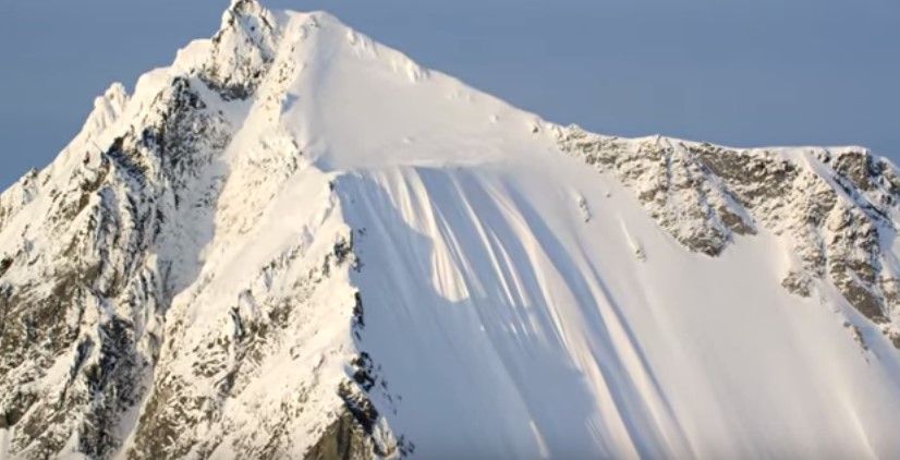 Video: sobrevive tras caer 488 metros