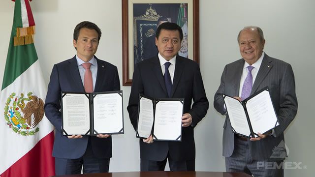 Pemex modifica sistema de pensiones y jubilación