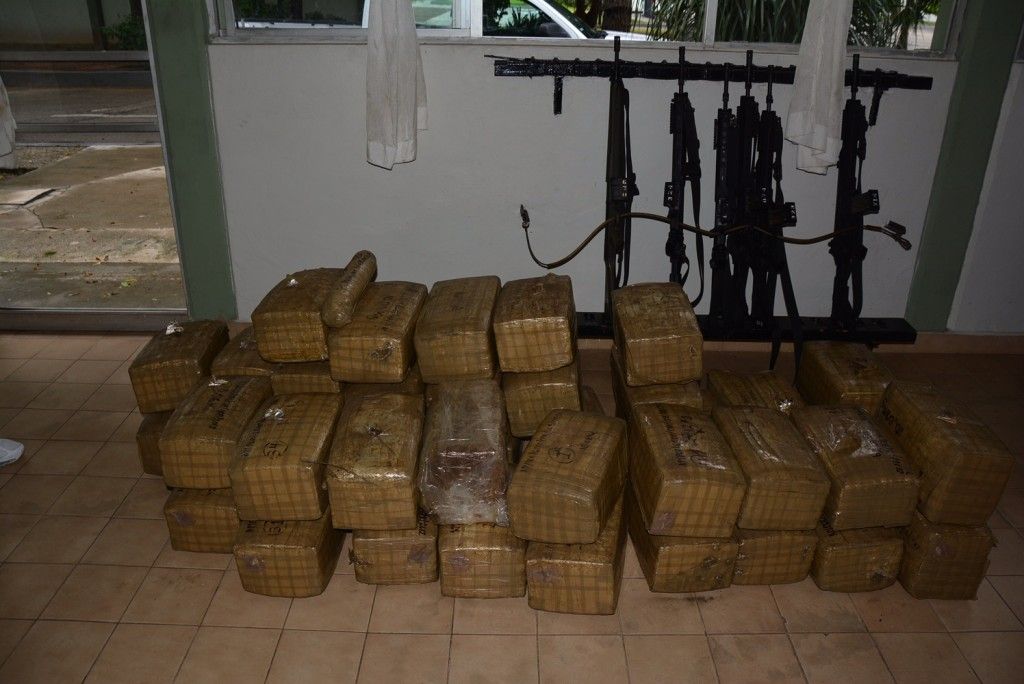 PGR quema 453 kilos de droga y 400 mil productos pirata - pgr-quema-quintana-roo-1-1024x684