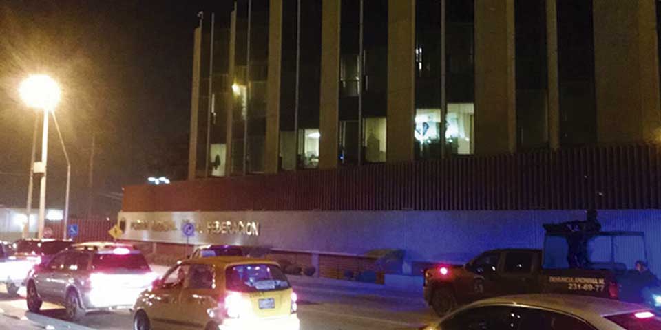 Atacan Poder Judicial de la Federación en Saltillo