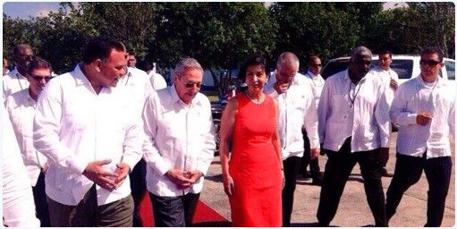 Raúl Castro concluye visita de Estado y recibe presea “General Salvador Alvarado”