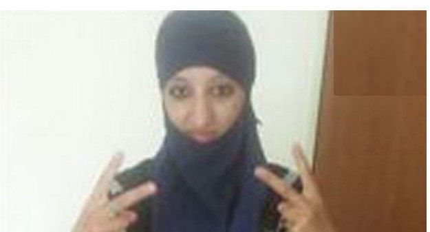 Video: mujer terrorista habla con la policía francesa antes de hacerse explotar