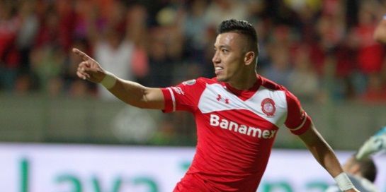Toluca avanza a semifinales con un golazo de Uribe