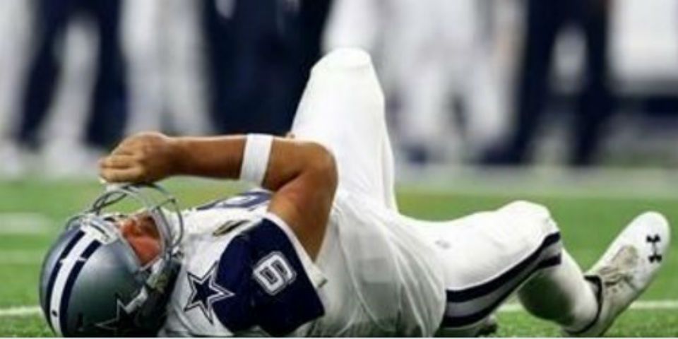 Tony Romo es baja toda la campaña