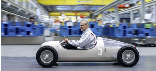 Crean réplica de un mini 1936 Grand Prix con impresora 3D