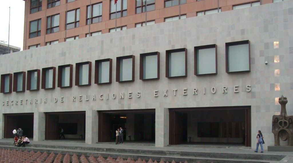 México preparará estrategia contra discurso antiinmigrante: SRE - secretaria-de-relaciones-exteriores-fachada-instalaciones-sre-1024x570