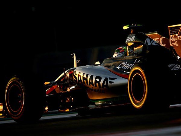 'Checo' arrancará cuarto en la última carrera del año - sergio-perez