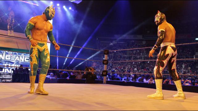 Luchadores mexicanos destacados de la WWE - sin-cara