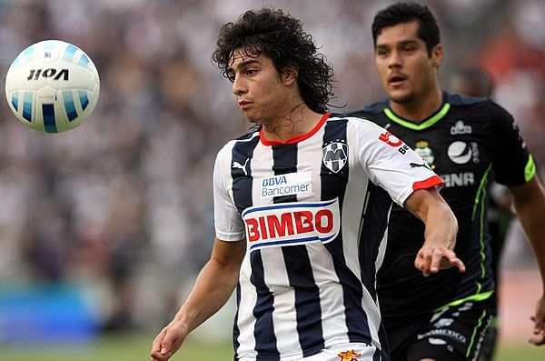 Rayados y Pachuca intercambian defensas - stefan-medina