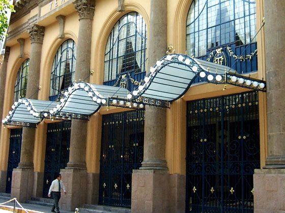 Destinan 43.3 mdp para restaurar edificios emblemáticos del D.F.