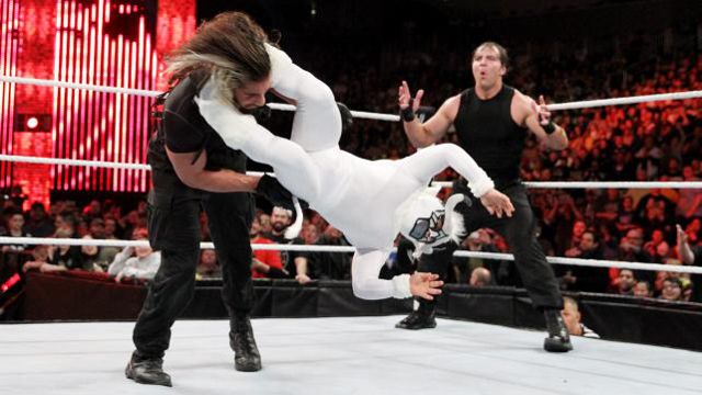 Luchadores mexicanos destacados de la WWE - torito-shield