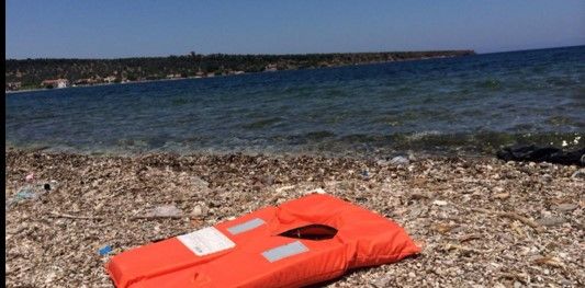 Dos naufragios en Grecia dejan trece muertos, entre ellos cuatro bebés