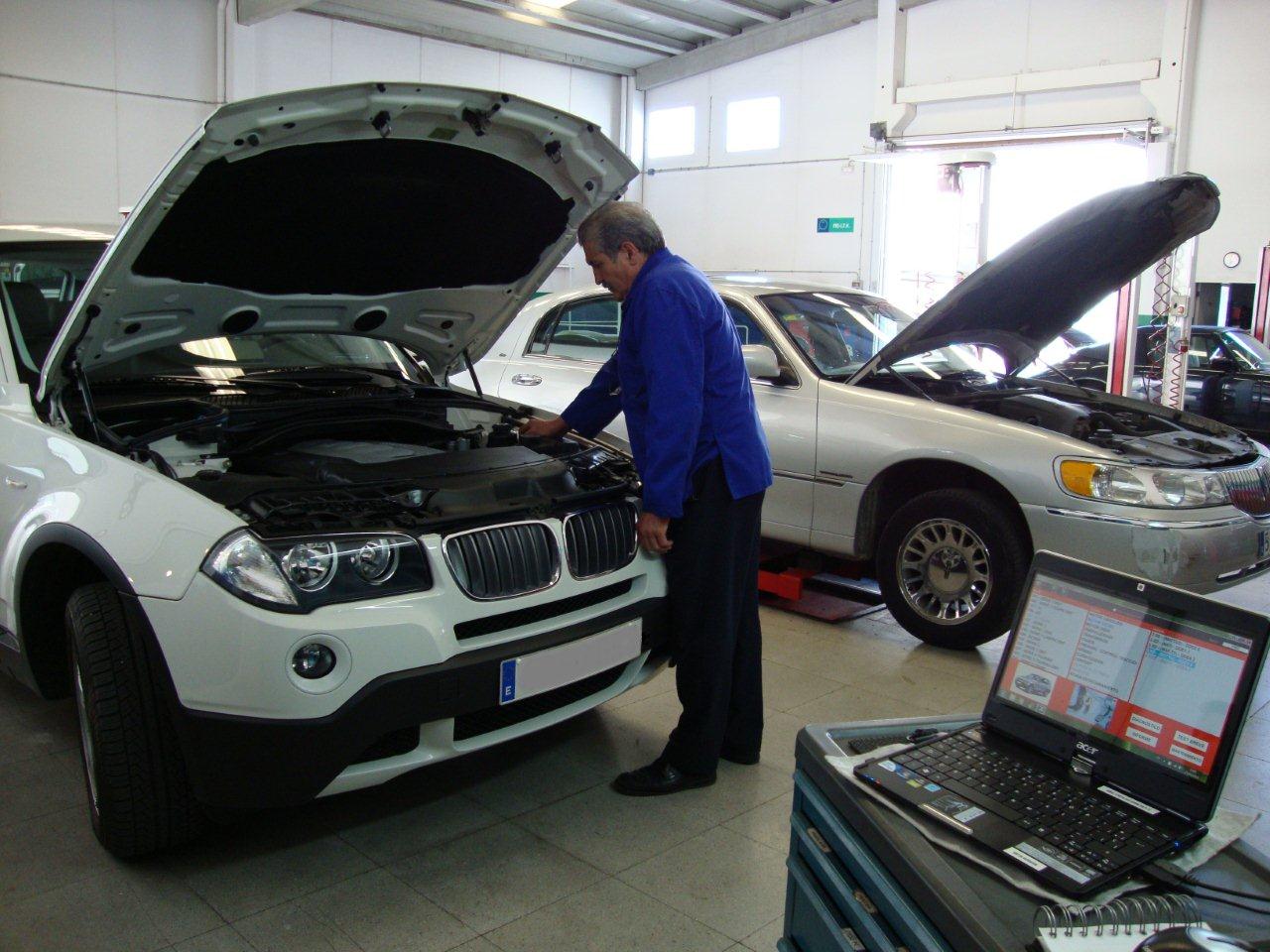 Lo que debes revisar en tu auto antes de salir de vacaciones - 041