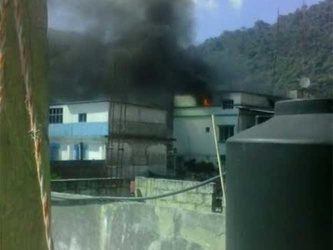 Queman comandancia municipal en Chiapas