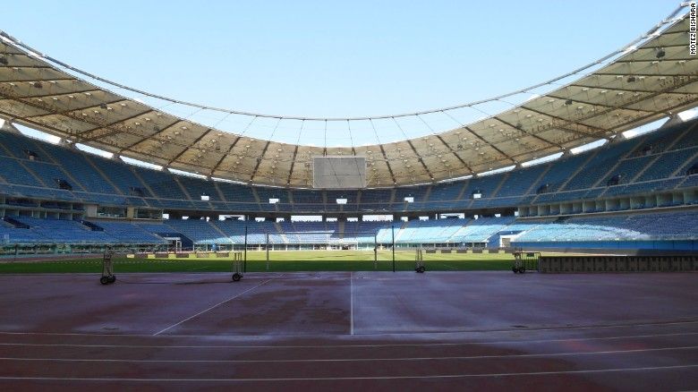 Estadio abandonado en Kuwait volverá a entrar en funciones con partido de estrellas internacionales