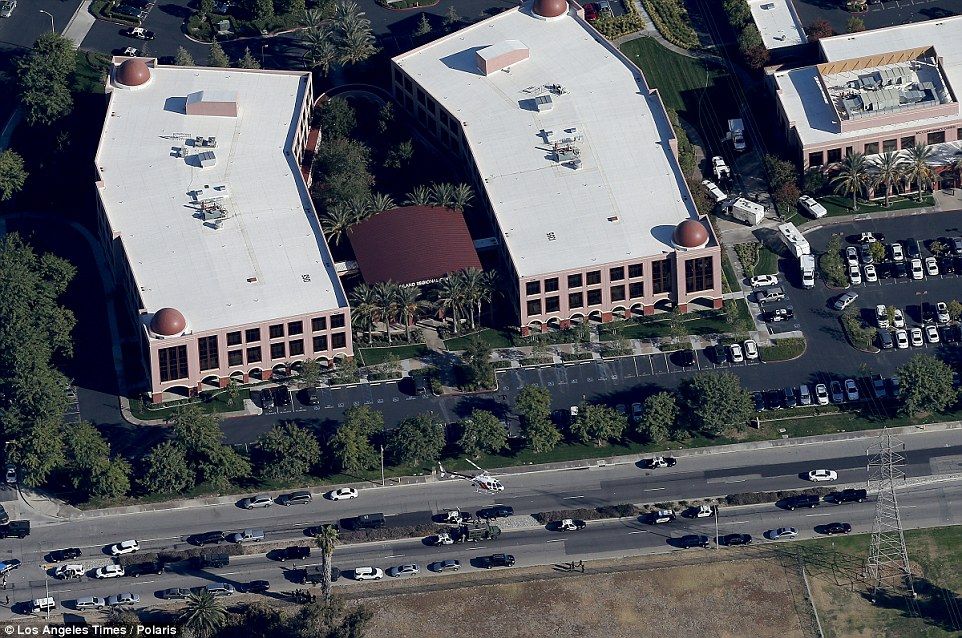 Video: el rescate en San Bernardino - 2F00FC9700000578-3343309-image-a-57_1449115779298