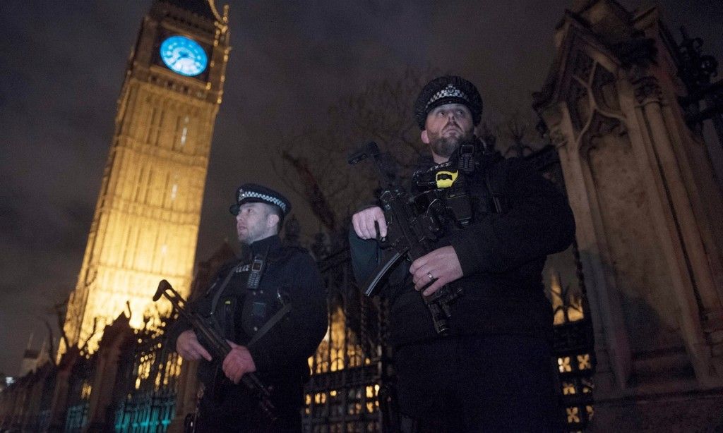 Las mejores imágenes de la llegada del 2016 - 4096-1024x614