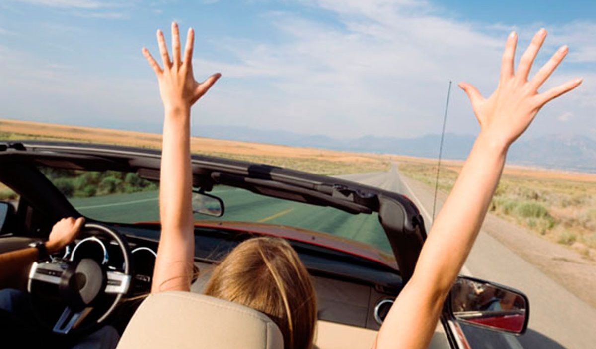 Lo que debes revisar en tu auto antes de salir de vacaciones Lo que debes revisar en tu auto antes de salir de vacaciones