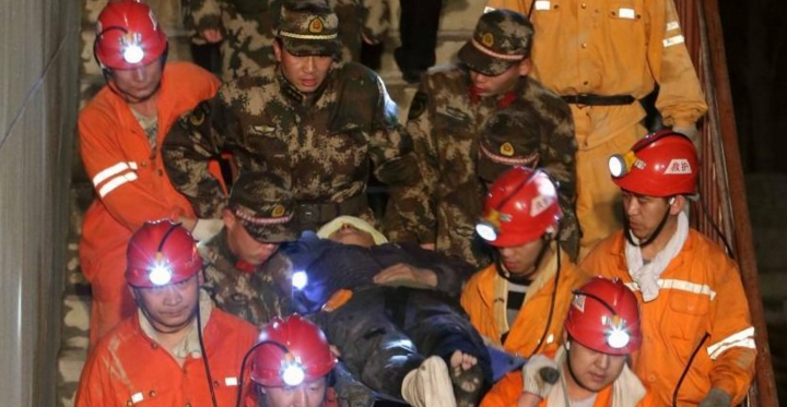 Se suicida dueño de mina donde hay 17 mineros atrapados